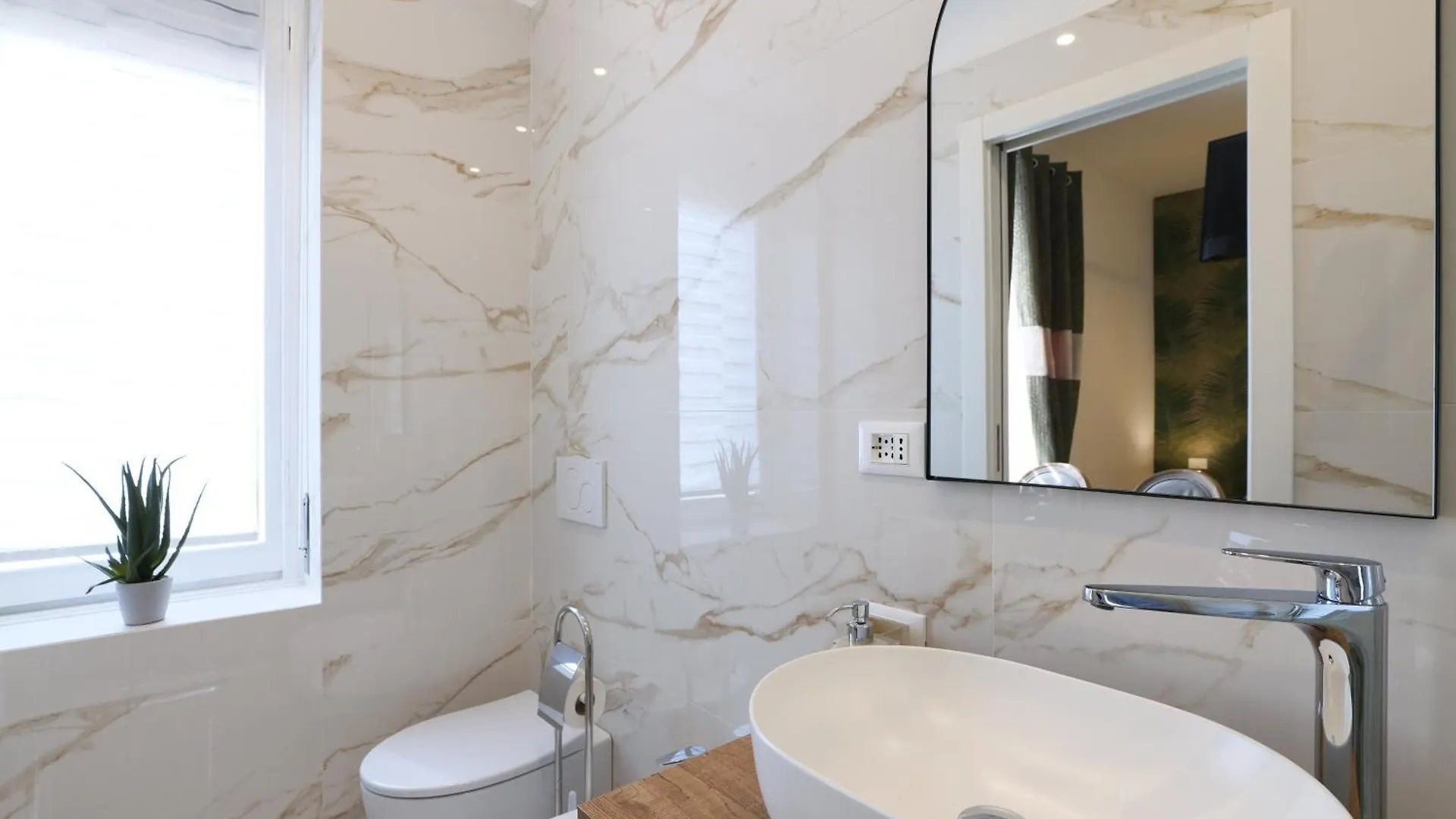 Apartament Duomo Luxury Crystal Mediolan Włochy